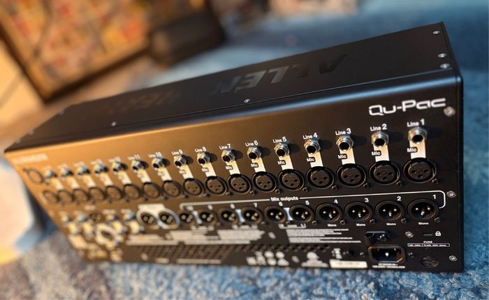 Allen & Heath QuPac Mixer