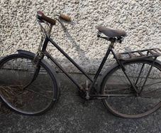 Antique bicycle Raleigh