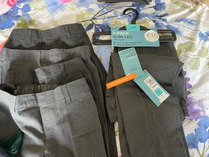 School uniform 5-6yrs