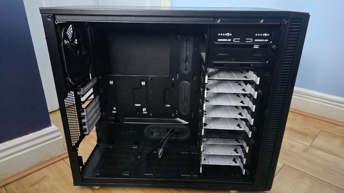 PC case fractal define r5