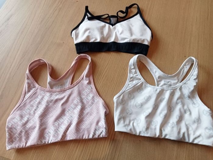 Victoria's Secret Woman's PINK Sport Tops