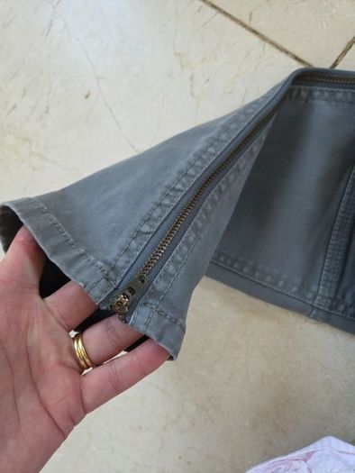 Tommy Hilfiger sage green trousers uk 8-10