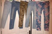 Bundle of 5 pairs of skinny jeans, excellent condition, size 8-9 yo