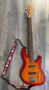 Fender Deluxe Jazz Bass 24 - Cherry Sunburst - Seymour Duncan Pickups - Made in Korea