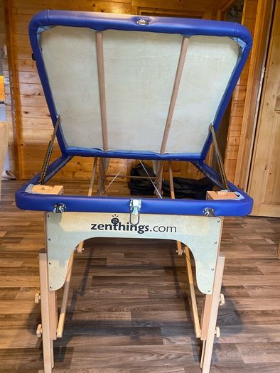 Massage/Beauty/Physio Bed