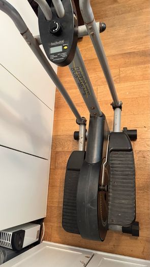 infiniti elliptical trainer