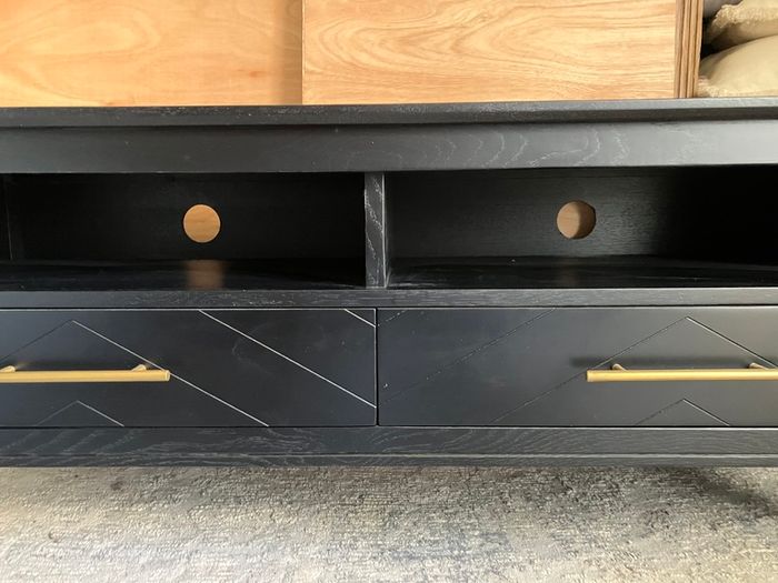 TV Unit