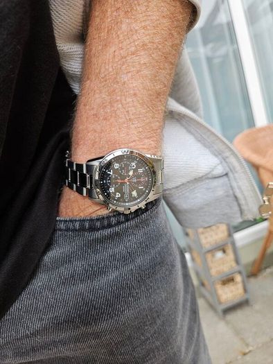 Watch Seiko Military Chronograph. Quartz
