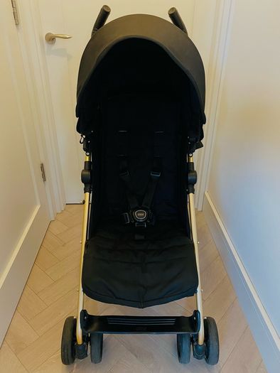 Beautiful and great condition Mamas & Papas buggy