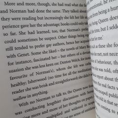 BOOK - The Uncommon Reader  - Alan Bennett