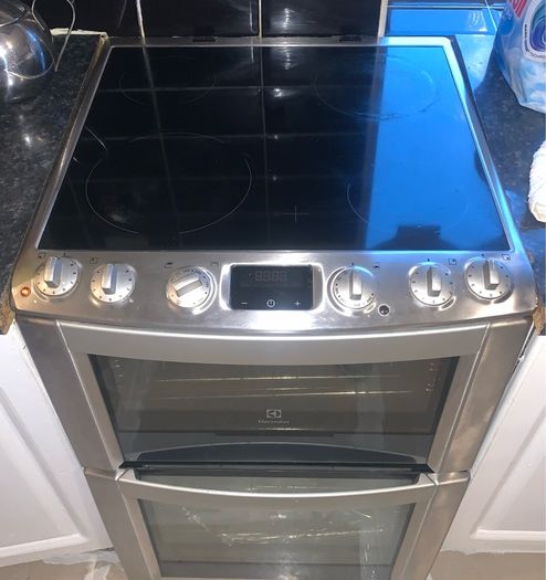 Cooker for sale