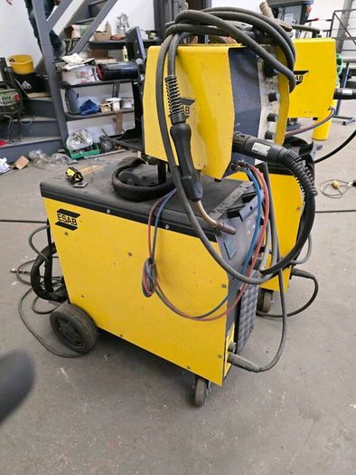 Fiona76 Jobs: Mig L405 Welder
