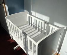 Obaby Gliding wooden Crib
