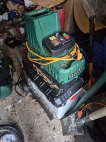 Garden chipper/mulcher