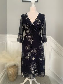 Navy & white floral print dress. Size 8