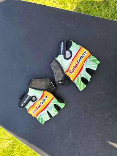Vintage 1990s Cycling Gloves