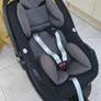 Maxi-Cosi infant car seat with its matching ISOFIX base in excellent, clean condition. Image 8