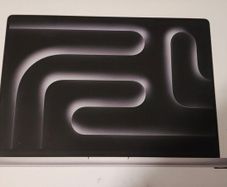 Apple Macbook Pro M4 Max