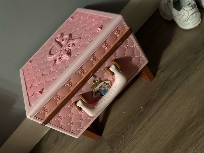 make up case