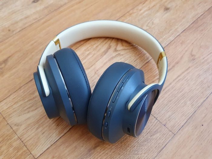 Bluetooth Over Ear Headphones