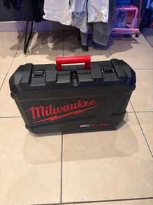 Milwaukee Box for Bandsaw