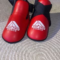 Kick boxing foot protection