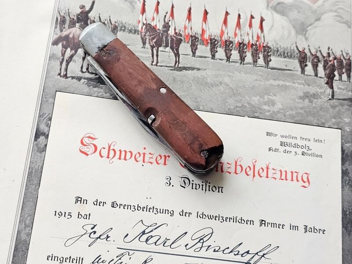 Antique 1910s Wenger Tahara Original Swiss Army Knife from mid 1910 over 100years old Collectable Militaria