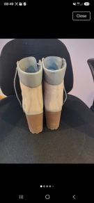 Timberland ladies heel size 5