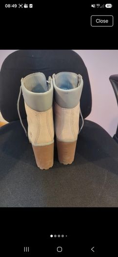 Timberland ladies heel size 5