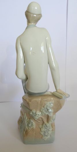 Lladro Figurine