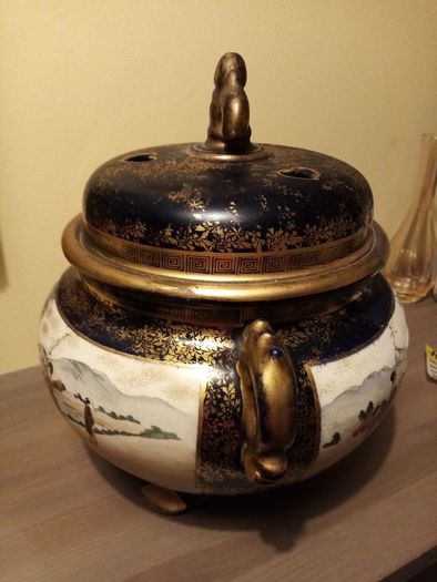 Antique Rare Chinese Jardinire