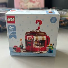 LEGO Hot Chocolate Stand
