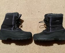 Free Snow boots