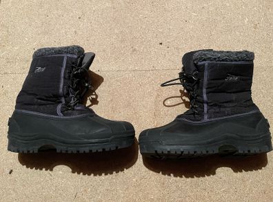 Free Snow boots