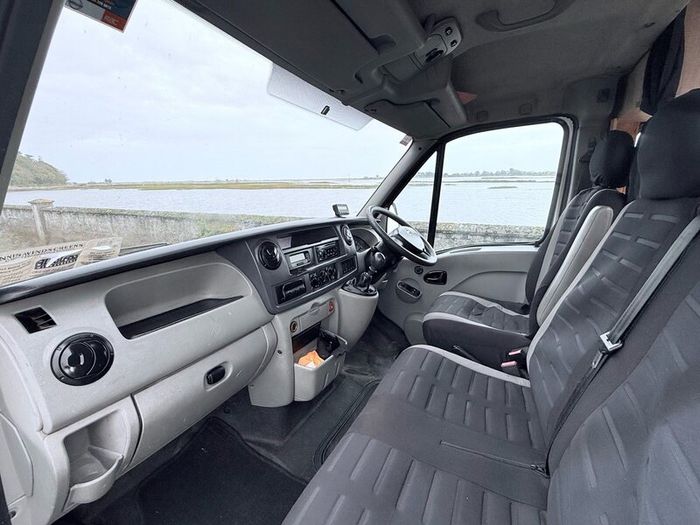 Camper van 2008 Nissan Interstar Ready to Go
