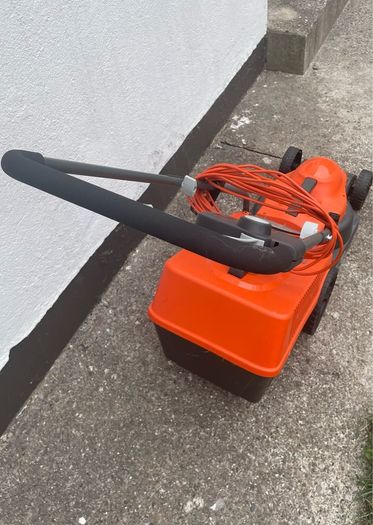 Flymo lawnmower