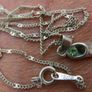18K white Gold Plated Pendant and Chain 3,4g Image 2