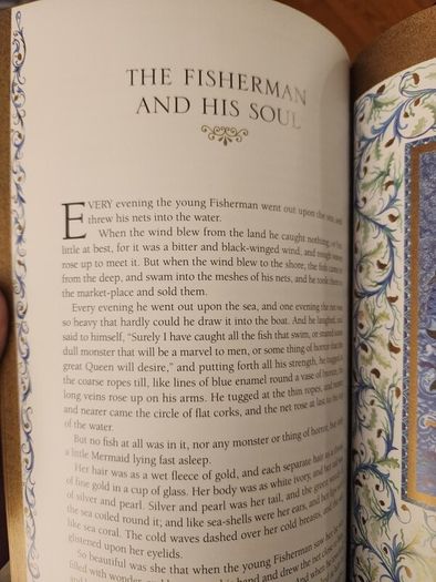 THE FAIRY TALES OF OSCAR WILDE. ILLUSTRATED BY ISABELLA BRENT. Beautiful illustrated large volume hardback in very good condition.