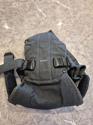 BabyBjorn Carrier One