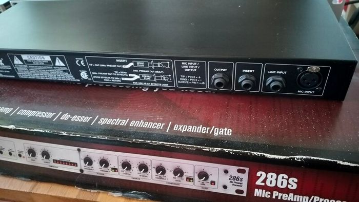 Dbx 286s