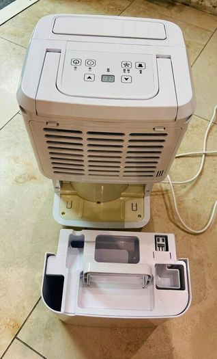 Blyss D003A-12Ltr Dehumidifier