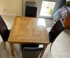 dining table 4 seater