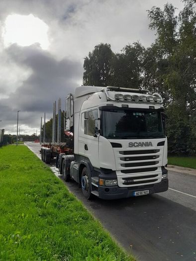 Scania R450 Tag and Crane Mounted Timber Trailer