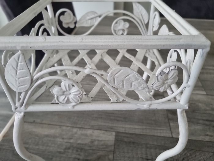 Plant Stand