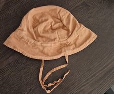 hats