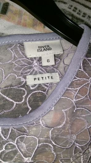 river Island top