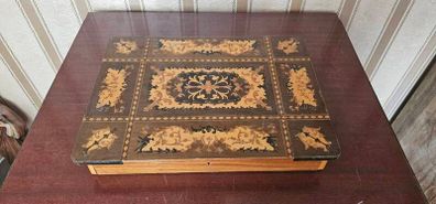 Jewellery box