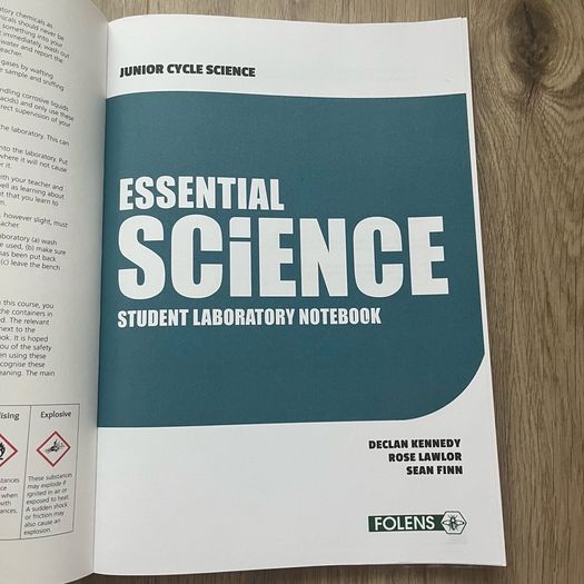 Essential Science: Student Laboratory Notebook (Junior Cycle Science)