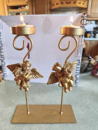 Vintage Style Bronze Colour 2 Sconce Metal Candelabra with 2 Cute Cherubs .