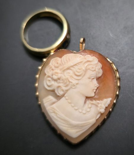 Large Gold Cameo pendant